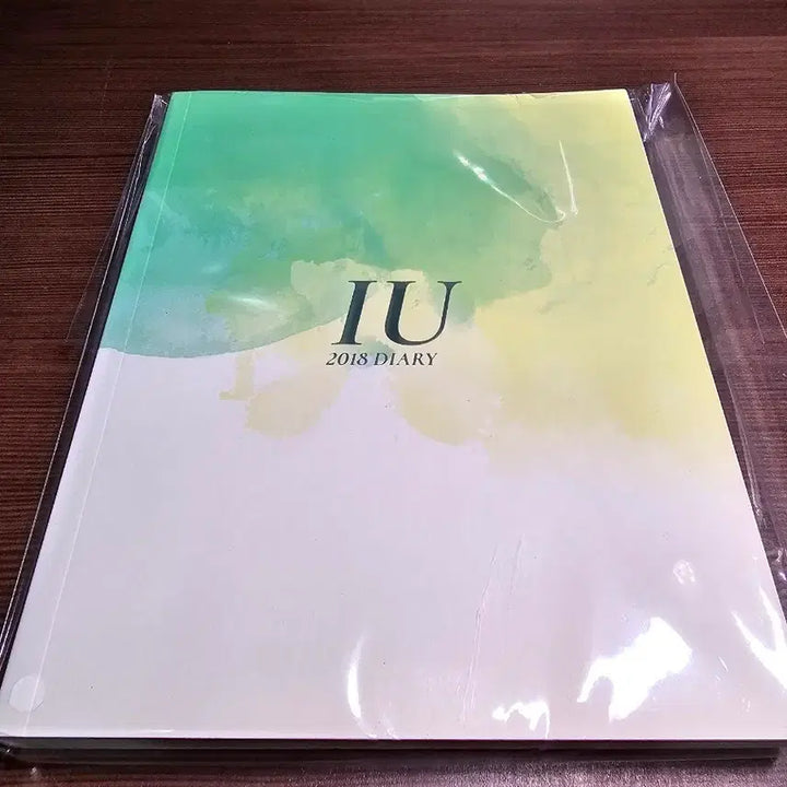 [BUNJANG] IU 2018 Diary / 아이유 2018 다이어리