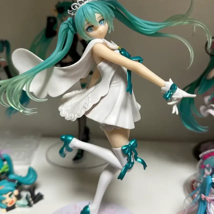 [BUNJANG] Hatsune Miku 15th Anniversary Suou Figure / 하츠네 미쿠 15주년 스오우 피규어 판매합니다