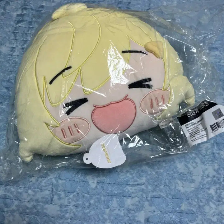 [BUNJANG] Isekai Idol Jingburger Cushion / 이세계아이돌 쿠션 이세돌 징버거 쿠션 이세팝