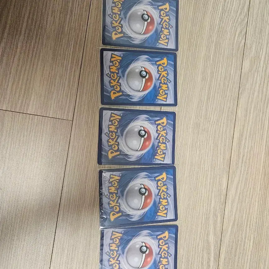 [BUNJANG] Pokemon Trading Cards Bundle Set / 포켓몬 카드 남캐 1