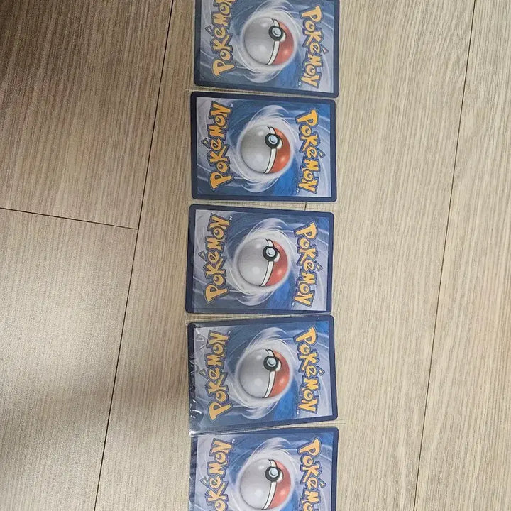 [BUNJANG] Pokemon Trading Cards Bundle Set / 포켓몬 카드 남캐 1