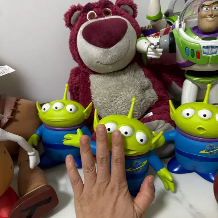 [BUNJANG] Lotso Bear Toy Story Lotso Plush / 랏소베어 토이스토리 랏소