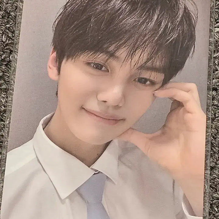 [BUNJANG] ZB1 Kim Gyuvin Photocard CGV / 김규빈 포토카드 앤더블 제베원 규빈 포카 CGV