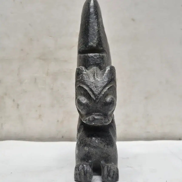 [BUNJANG] Hongsan Culture Black Jade with Magnetic Properties (Totem/Ritual Culture) / 자석이 붙는 홍산문화 흑피옥 (토템/제사문화) (by-257)