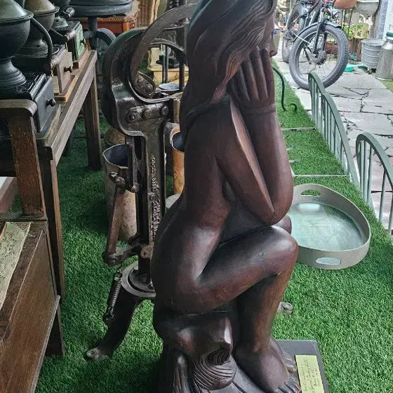[BUNJANG] Wooden Female Sculpture Large / 원목여인조각상