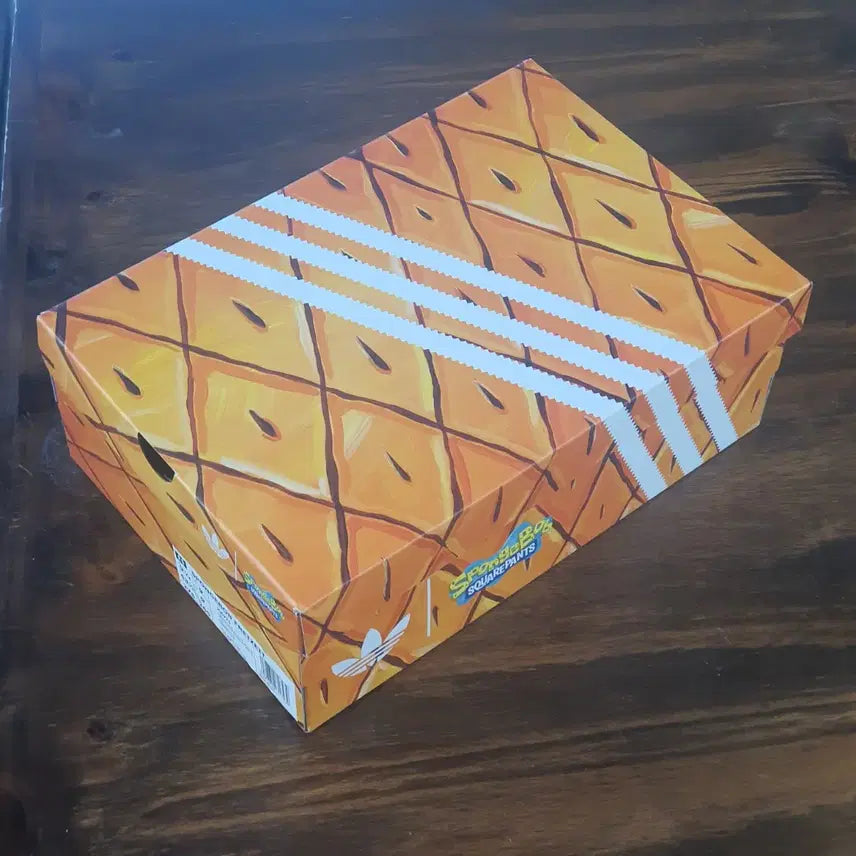 [BUNJANG] Adidas SpongeBob Stan Smith Limited Edition Shoe Box (275mm) / 아디다스 스폰지밥 스탠스미스 박스 275