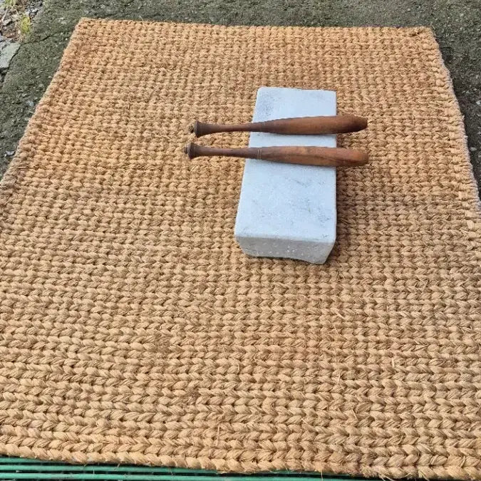 [BUNJANG] Traditional Woven Mat &amp; Pounding Stone Set / 전통 멍석
