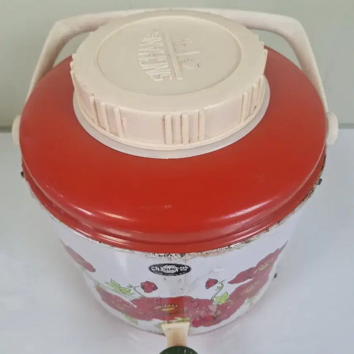 [BUNJANG] Vintage Sun Flower Design Outdoor Picnic Water Container / 근대사 수집 자료 옛날 야외 소풍 물통 신장 태양