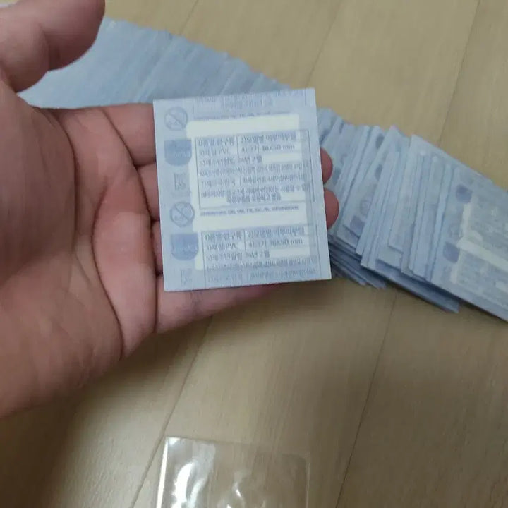 [BUNJANG] Pokemon Tteobuseal Season 2 Full Set (163 Types, Sealed) / 포켓몬 띠부씰 시즌2 미개봉 163종 전종