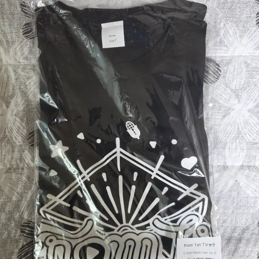 [BUNJANG] Hololive 1st Generation 3rd Anniversary Live from 1st T-Shirt / 홀로라이브 1기생 3주년 라이브 from 1st 티셔츠 판매합니다