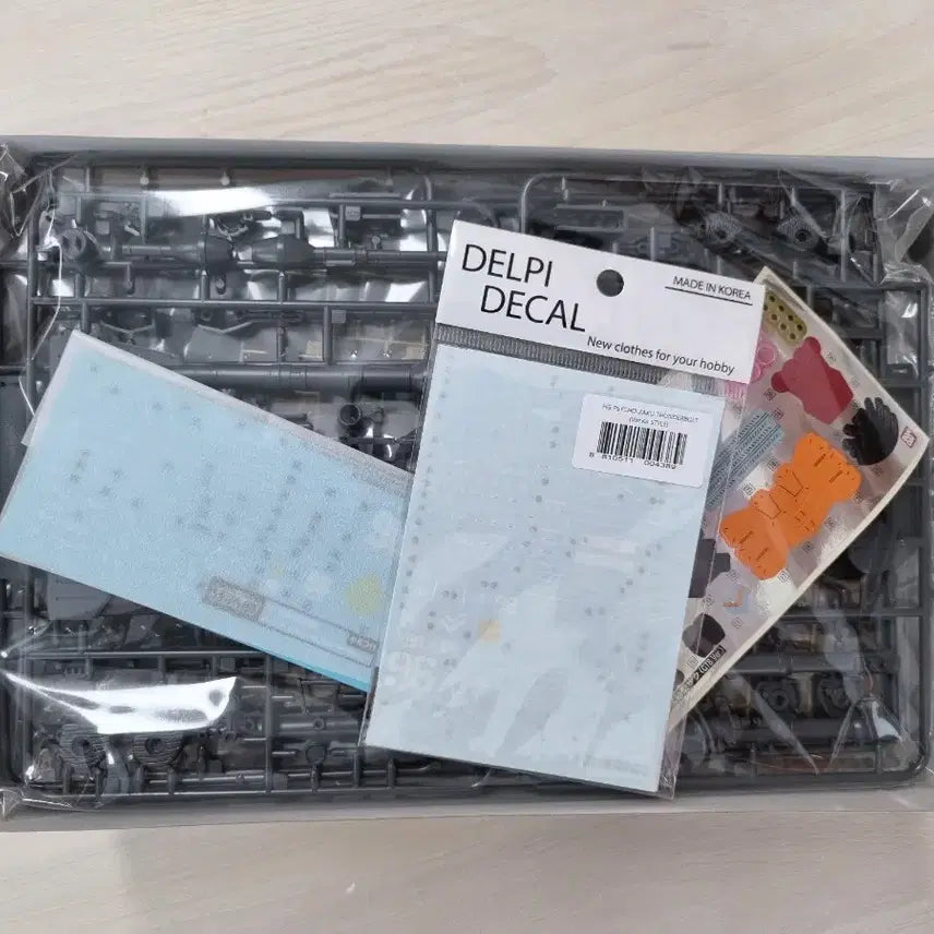 [BUNJANG] Bandai HG High Mobility Zaku II (Delpi Decal Included) / 반다이 HG 고기동형 사이코 자쿠 II 새상품 (델피데칼 포함)