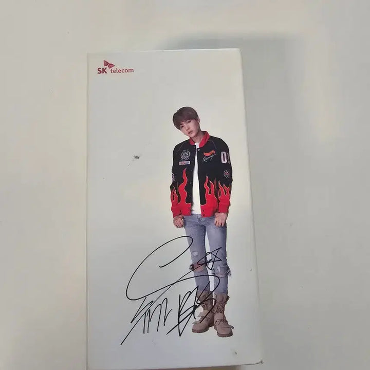 [BUNJANG] BTS Suga SK Telecom Figure / 방탄소년단 bts sk텔레콤 피규어 윤기 슈가 suga 양도