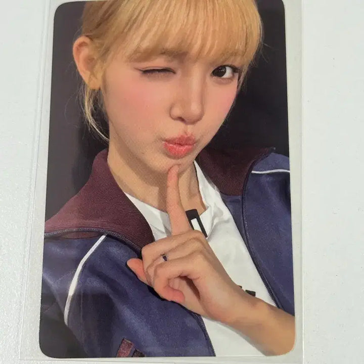 [BUNJANG] Hatsu 2 Hearts Yuha Lemon Tang Everline Lucky Draw Photocard / 하투하 유하 레몬탱 에버라인 럭드 포카 양도 하츠투하츠
