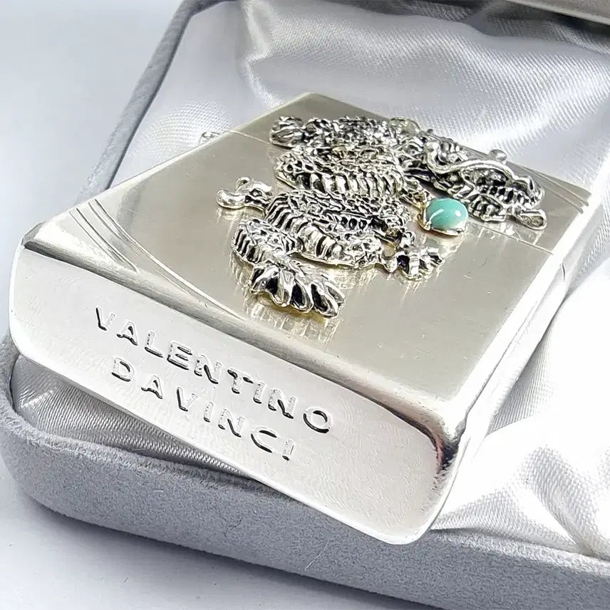 [BUNJANG] Domestic Regular Size Oil Lighter with Dragon Emblem / 국산 오일 라이터 레귤러 사이즈 드레곤 엠블럼 미사용 새제품
