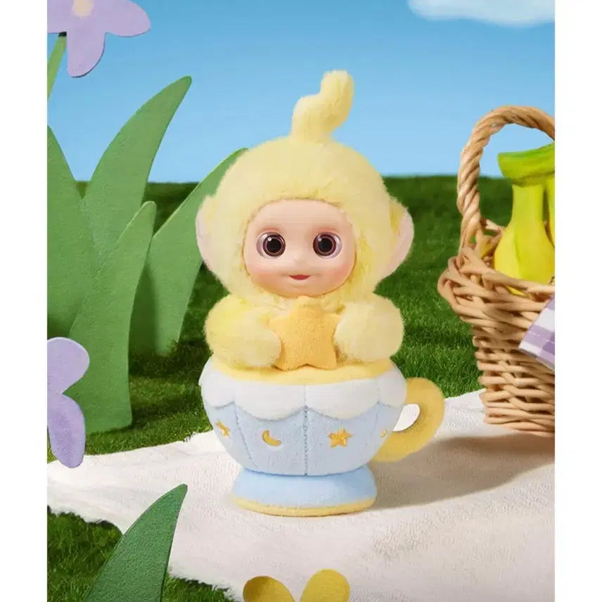[BUNJANG] Pop Mart Tinky Winky Banana Milk Plush Toy / 팝마트 새제품)텔레토비 나나의 바나나 밀크 인형
