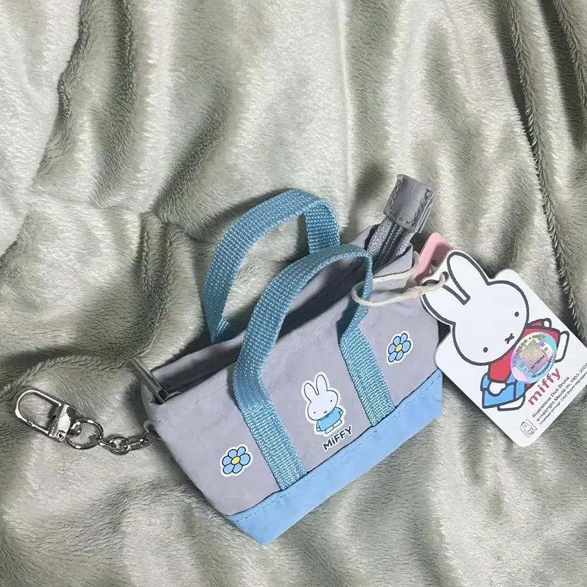 [BUNJANG] Miffy Mini Tote Bag Pouch Keychain / 택0,새상품) 미피 미니 토트백 파우치 키링