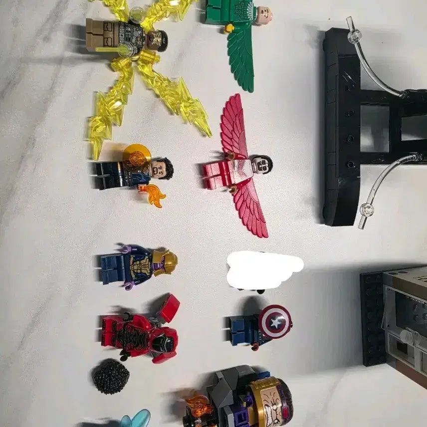 [BUNJANG] Marvel Avengers Mini Figure Set with Accessories / 레고 마블 어벤져스 미니피규어 세트