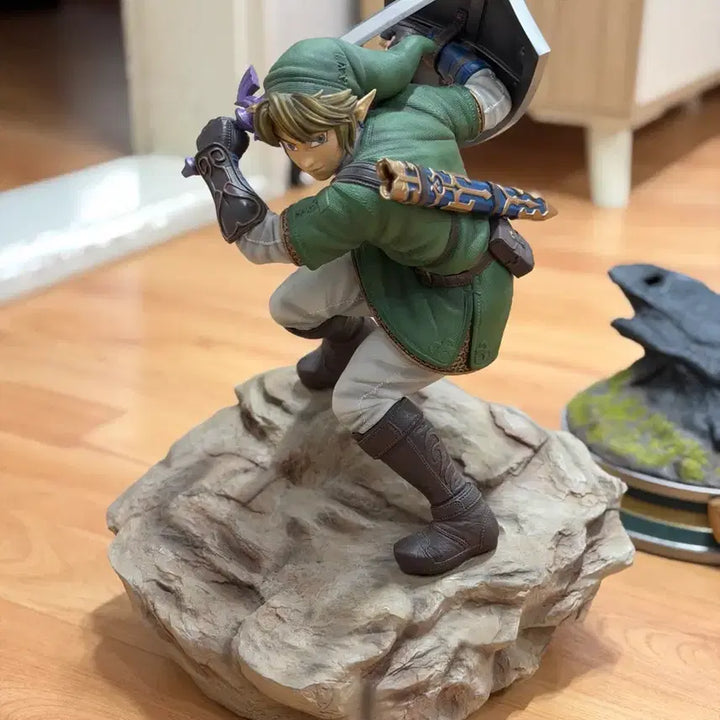 [BUNJANG] The Legend of Zelda Twilight Princess Link Resin Statue (Limited Edition) / 젤다의전설 황혼의공주 링크 레진 피규어