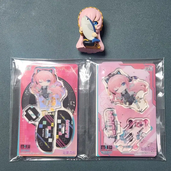 [BUNJANG] Vocaloid Megurine Luka Acrylic Gacha Goods Bundle Set / 일괄)보컬로이드 메구리네 루카 아크릴 가챠 굿즈 판매합니다!