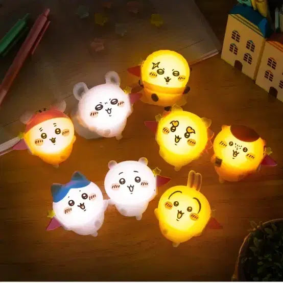 [BUNJANG] Chiikawa Park Lighting Mascot Keychain Momonga / 치이카와파크 라이팅 마스코트 키링 모몽가