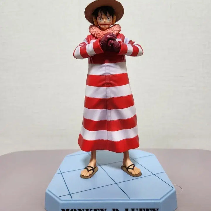 [BUNJANG] One Piece Monkey D. Luffy Figure (Punk Hazard Ver.) / 원피스 제일복권 몽키D루피C상 펑크해저드 개봉