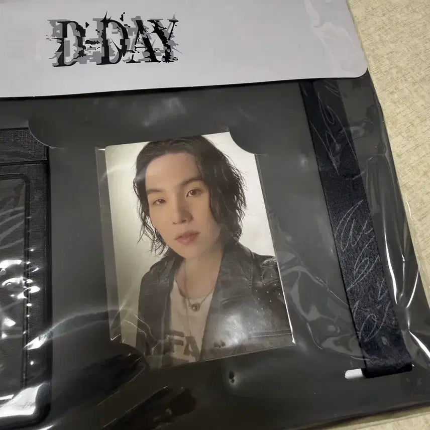 [BUNJANG] BTS Suga AgustD D-Day Photocard Holder Set / BTS 방탄 슈가(AgustD)D-Day 포토카드 홀더세트