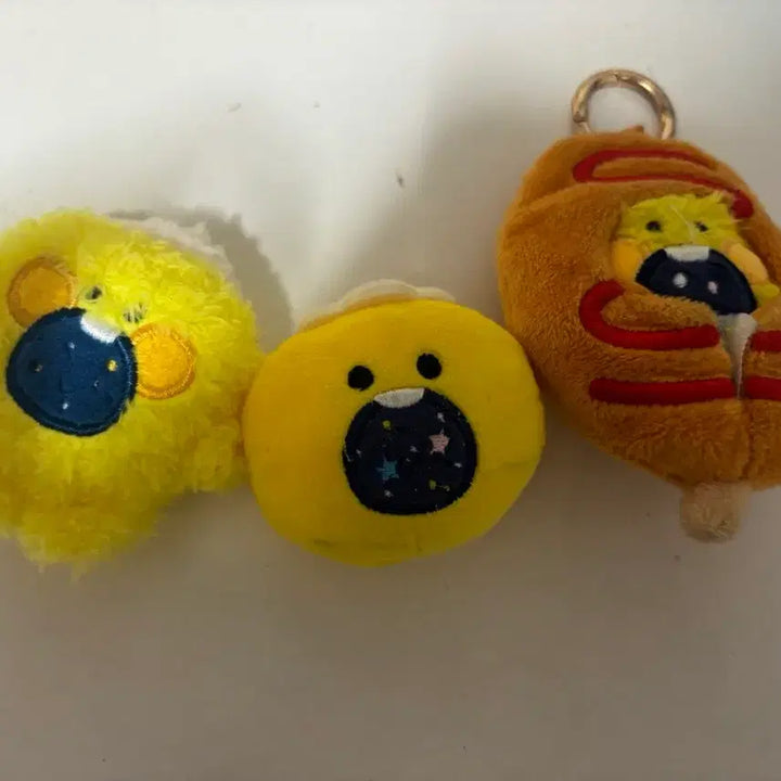 [BUNJANG] Treasure Jeonghwan "Podong-i" Doll Goods Bundle Set (Cheering Rod Cape Included) / 택포)트레저 소정환 포동이 인형 굿즈 응원봉 커버 케이프 일괄 양도