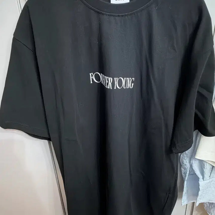 [BUNJANG] Day6 Forever Young World Tour T-Shirt / Day6-포에버영 월투 티셔츠