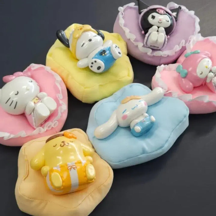 [BUNJANG] Sanrio House Mallang Sofa Gacha Kuromi / 산리오 하우스 말랑쇼파 가챠 쿠로미