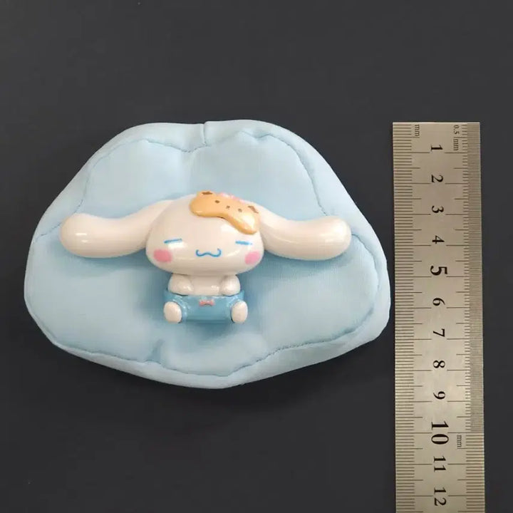 [BUNJANG] Sanrio Cinnamoroll House Squishy Sofa Gachapon / 정품 산리오 하우스 말랑쇼파 가챠 시나모롤