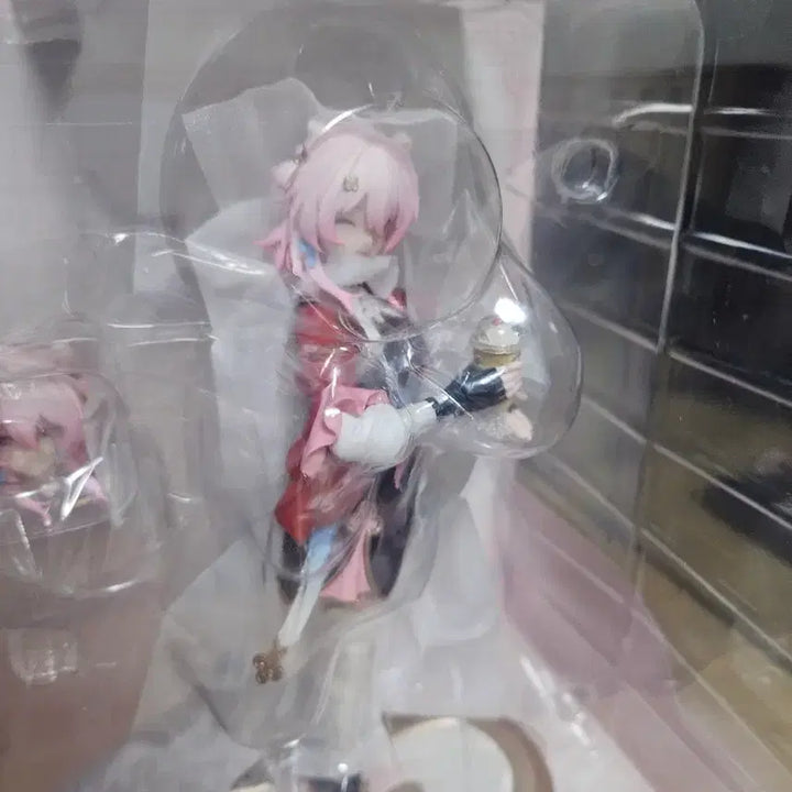 [BUNJANG] miHoYo Honkai: Star Rail March 7th &amp; Silver Wolf Figure (Sealed) / 미개봉) 붕괴 스타레일 삼칠이 검칠이 피규어