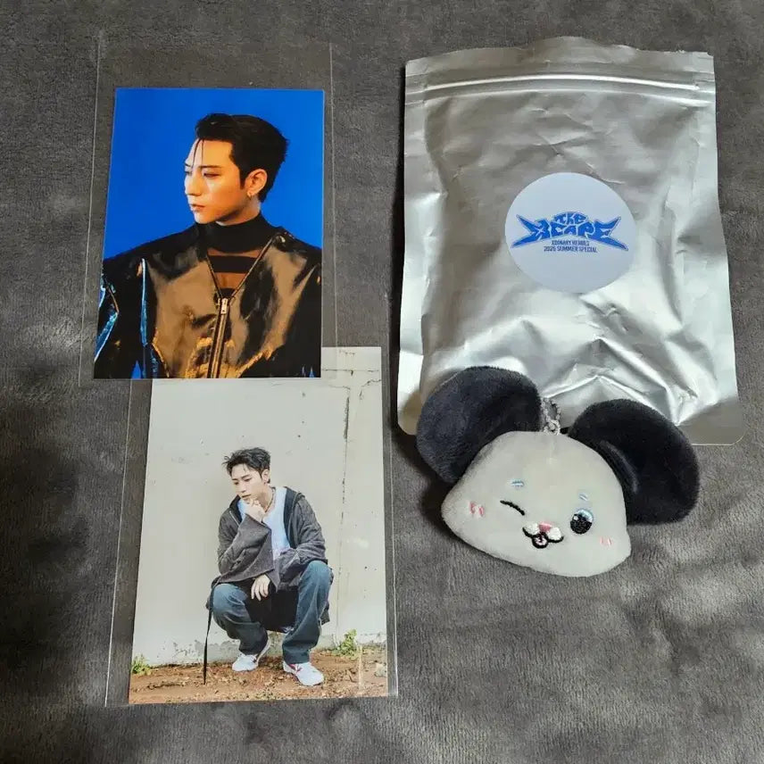 [BUNJANG] XDINARY HEROES XH M.F. Kyeongil Bundle Set Face Keychain and Photocard / (일괄양도)엑디즈 햄일 시크릿 페이스키링 건일 후즈팬 인화사진