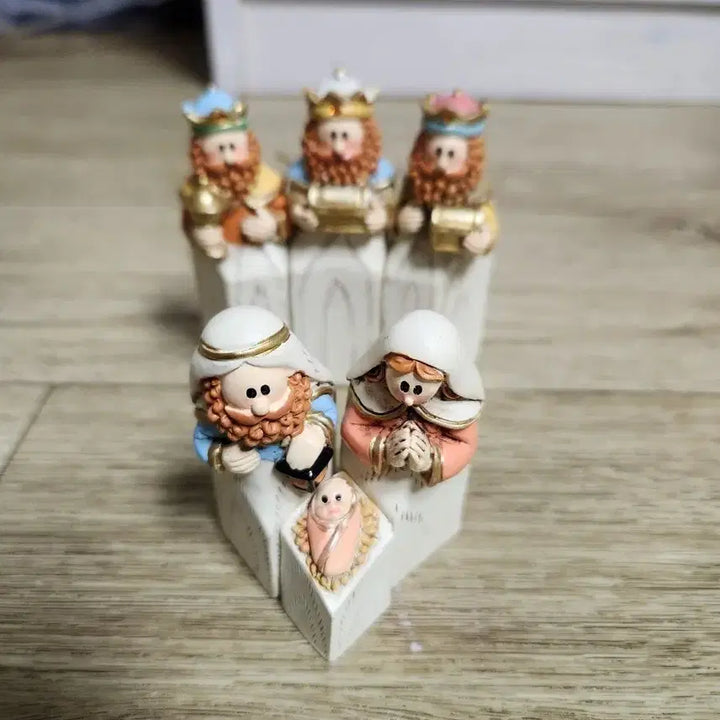 [BUNJANG] Paben Christmas Nativity Scene Figurine Set (6 Figures + Box) / 파벤(Paben) 크리스마스 구유 피규어 6종 세트 (박스 포함)