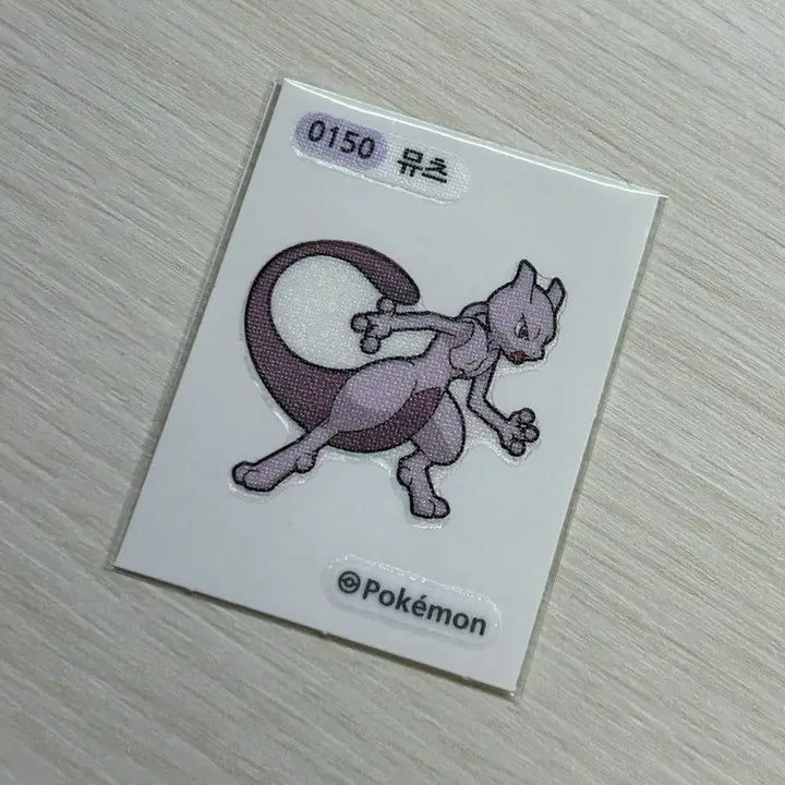 [BUNJANG] Mewtwo Sticker / 뮤츠 띠부씰 판매