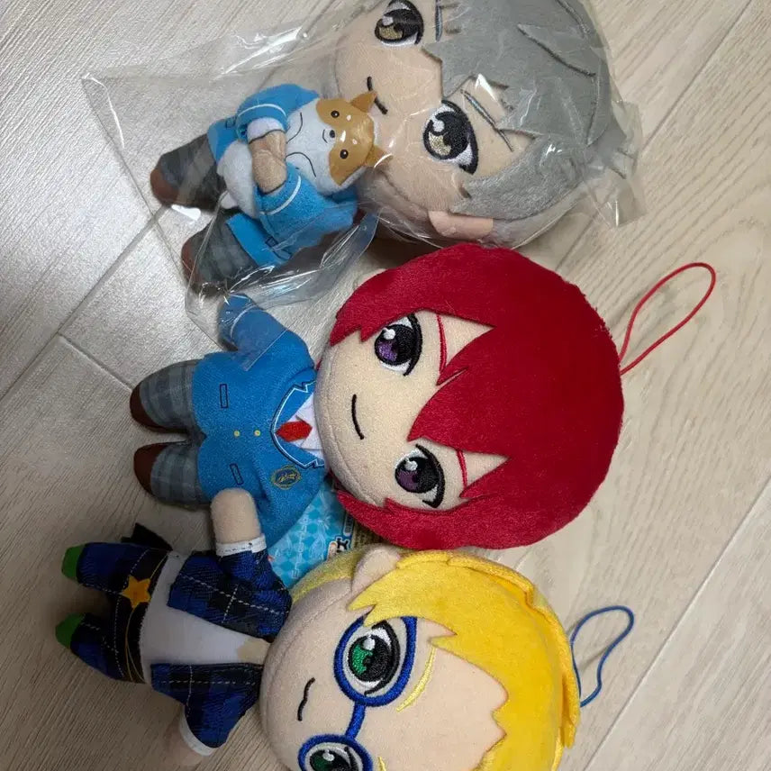 [BUNJANG] Ensemble Stars! Animal Plush &amp; Uniform Plush Bundle Set / 앙스타 코가 애니멀 누이 &amp; 츠카사, 마코토 구누이 일괄