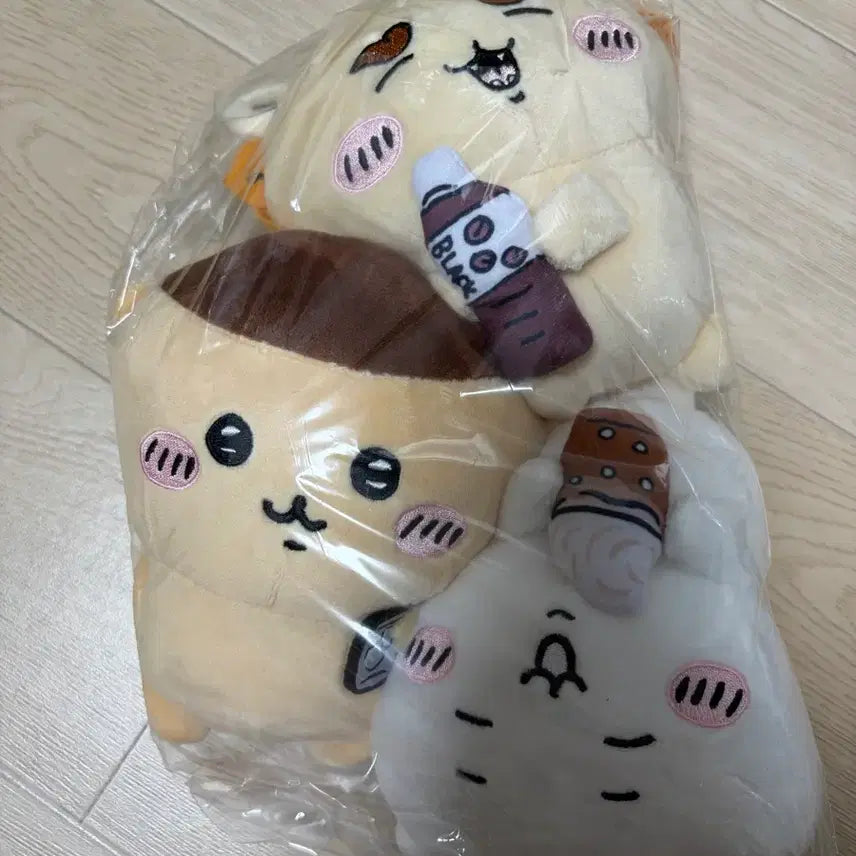 [BUNJANG] Chiikawa Kurimanju Shisa Drink Plush / 치이카와 먼작귀 치이카와 쿠리만쥬 시사 음료 누이