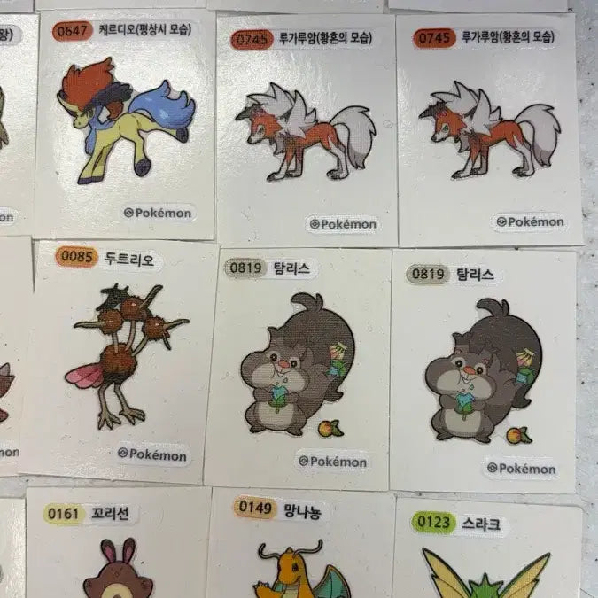 [BUNJANG] Pokemon Stickers 42-Piece Set with Legendary Pokemon / 포켓몬 띠부씰 42장 전설의포켓몬도 있음
