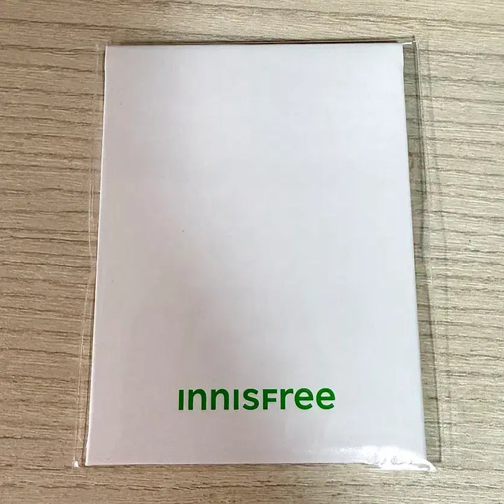 [BUNJANG] Innisfree SEVENTEEN Mingyu ID Photo Sealed / 이니스프리 세븐틴 민규 증명사진 미개봉