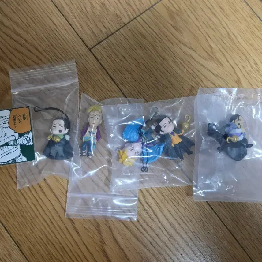 [BUNJANG] One Piece Buggy &amp; Crocodile Mini Figure Keychains Bundle Set / 원피스 미니 피규어 키링 일괄(버기, 크로커다일)