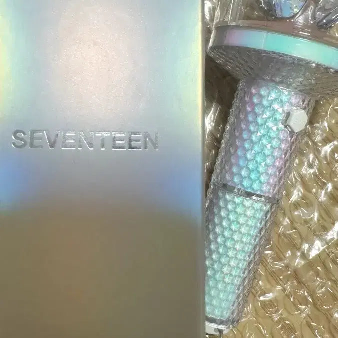 [BUNJANG] SEVENTEEN New Lightstick Keyring / 급처) 세븐틴 뉴럿봉키링, 응원봉 키링