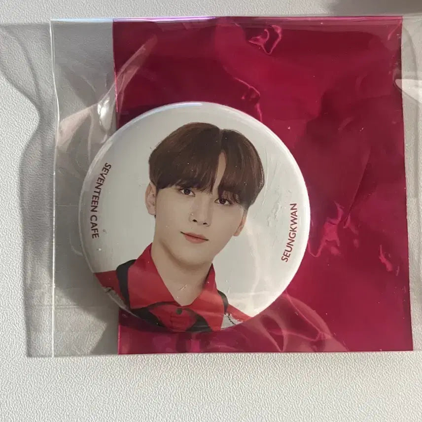 [BUNJANG] SEVENTEEN Seungkwan Cafe Can Badge / 세븐틴 승관 카페캔뱃지 판매양도