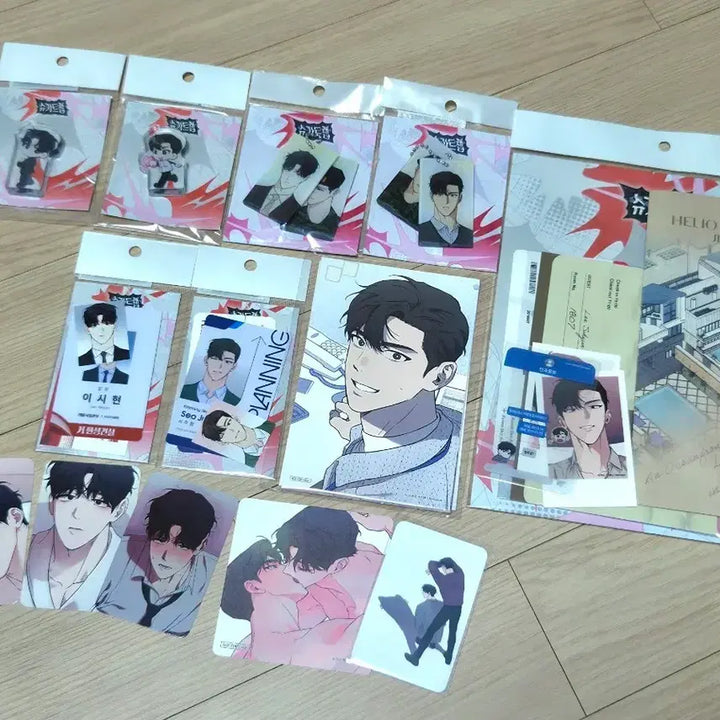 [BUNJANG] Toonic Sugar Trap Acrylic Block &amp; Keyring Bundle Set / 투니크 슈가트랩 아크릴 블록 키링 포토카드 일괄 원가 이하 판매