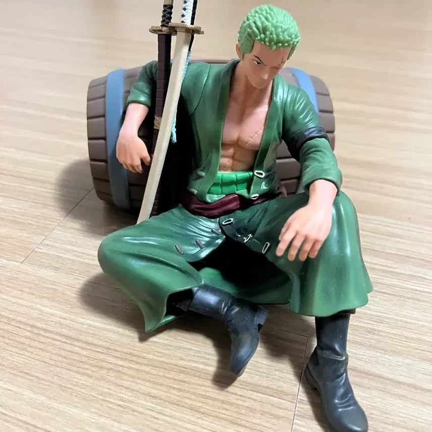 [BUNJANG] One Piece Zoro Coin Bank Figure / [원피스] 조로 저금통 피규어