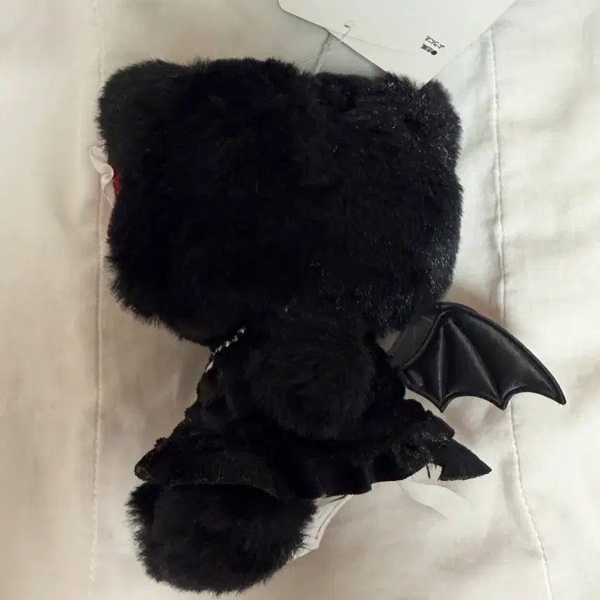[BUNJANG] Sanrio Angel &amp; Devil Series Hello Kitty Mascot Holder / 산리오 천사악마 시리즈 헬로키티 마스코트 홀더