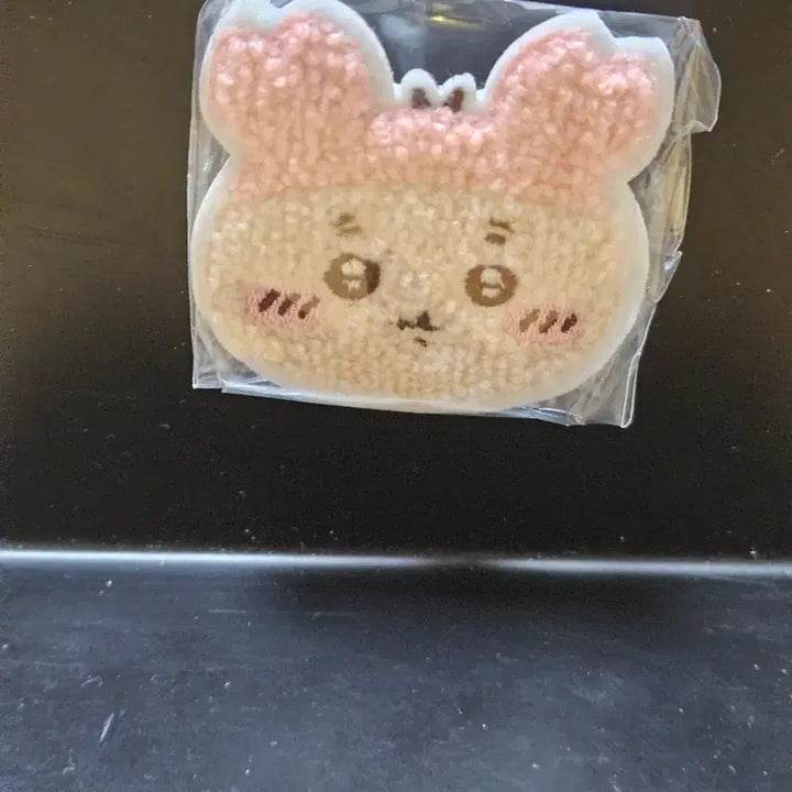 [BUNJANG] Chiikawa Tik Tok Magnetic Charm Kani / 치이카와 티코식 자석 챰 카니