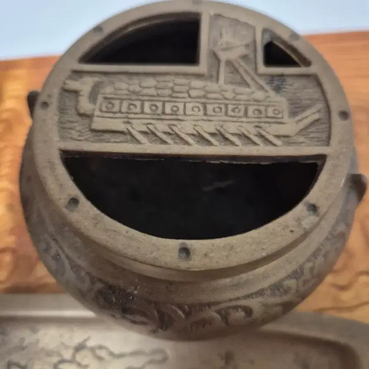 [BUNJANG] Turtle Ship Ashtray Set with Stand / 거북선 봉초함:재떨이
