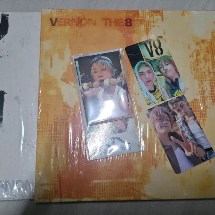 [BUNJANG] Seventeen V8 Unsealed Album + Weverse POB / 세븐틴 ) V8 개봉앨범 + 위버스특전