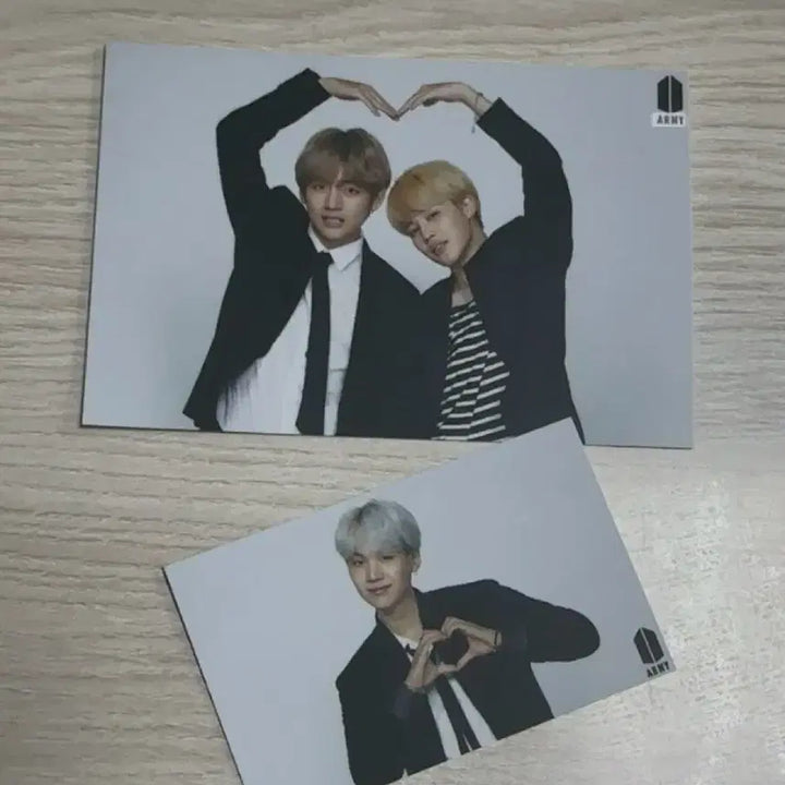 [BUNJANG] BTS Wings Tour Final (Wingpacon) ARMY Booth Official Limited Edition POB Set (V, Jimin, Suga) / BTS 방탄소년단 윙파콘 아미부스 특전 2종 일괄 (뷔 지민 슈가)