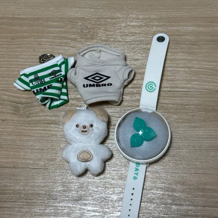 [BUNJANG] DAY6 Dowoon "Made Watch" Set / 마데워치 + 도운 인형