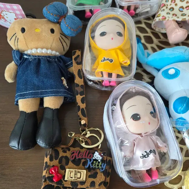 [BUNJANG] Character Plushies, Figure, Pouch, and Keychain Bundle / 인형/피규어/파우치/키링 일괄